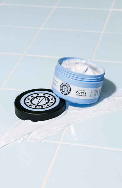 Hranljiva maska za kodre