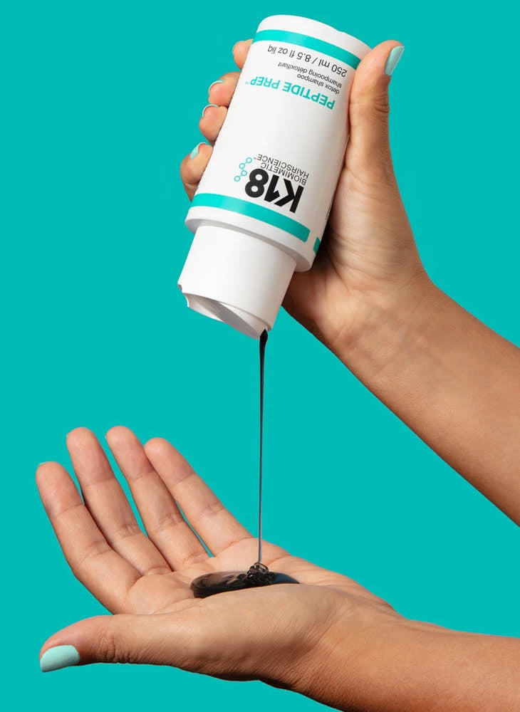 Čistilno-negovalni šampon